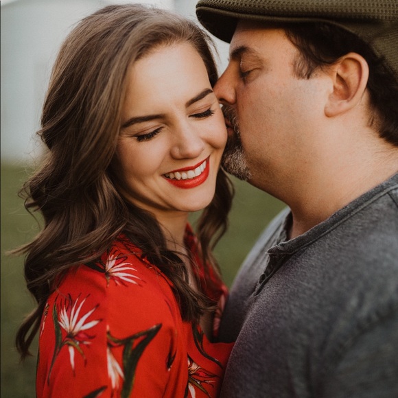 Meet your Posher, Ashley - Picture 1 of 1